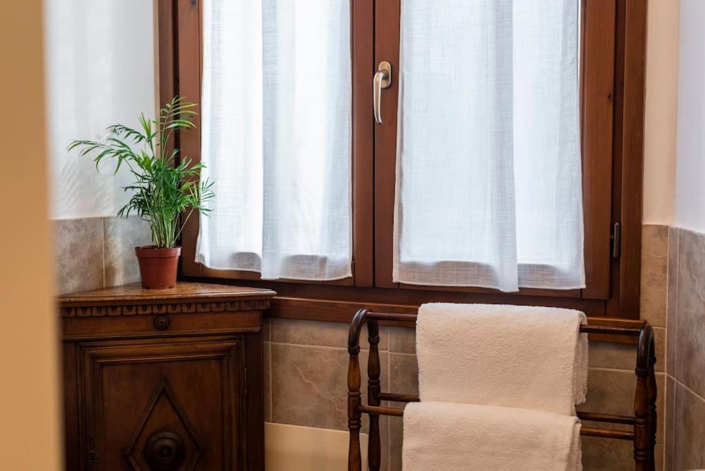 Renovated 19Th Century Apartment Флоренция Экстерьер фото