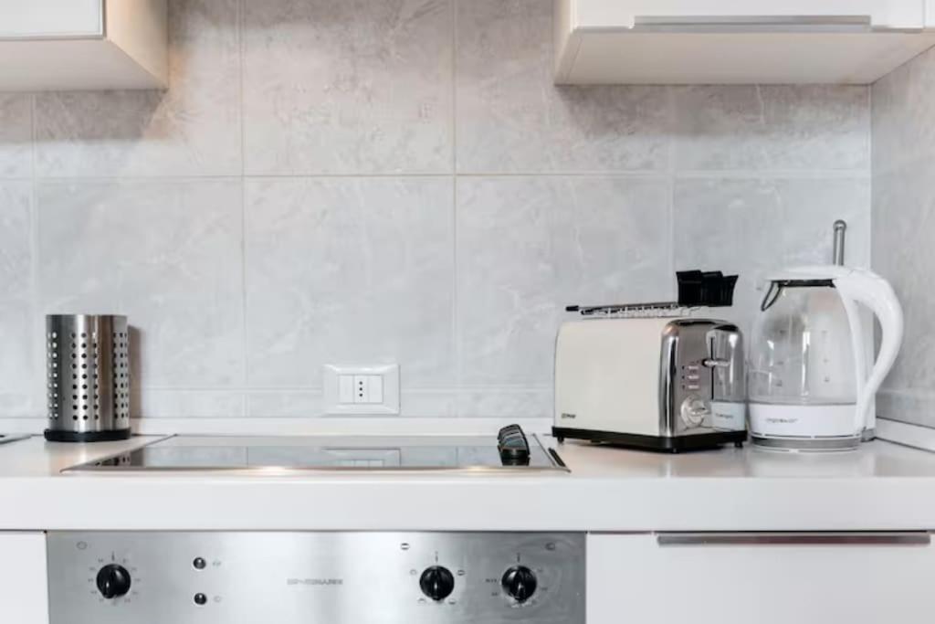 Renovated 19Th Century Apartment Флоренция Экстерьер фото